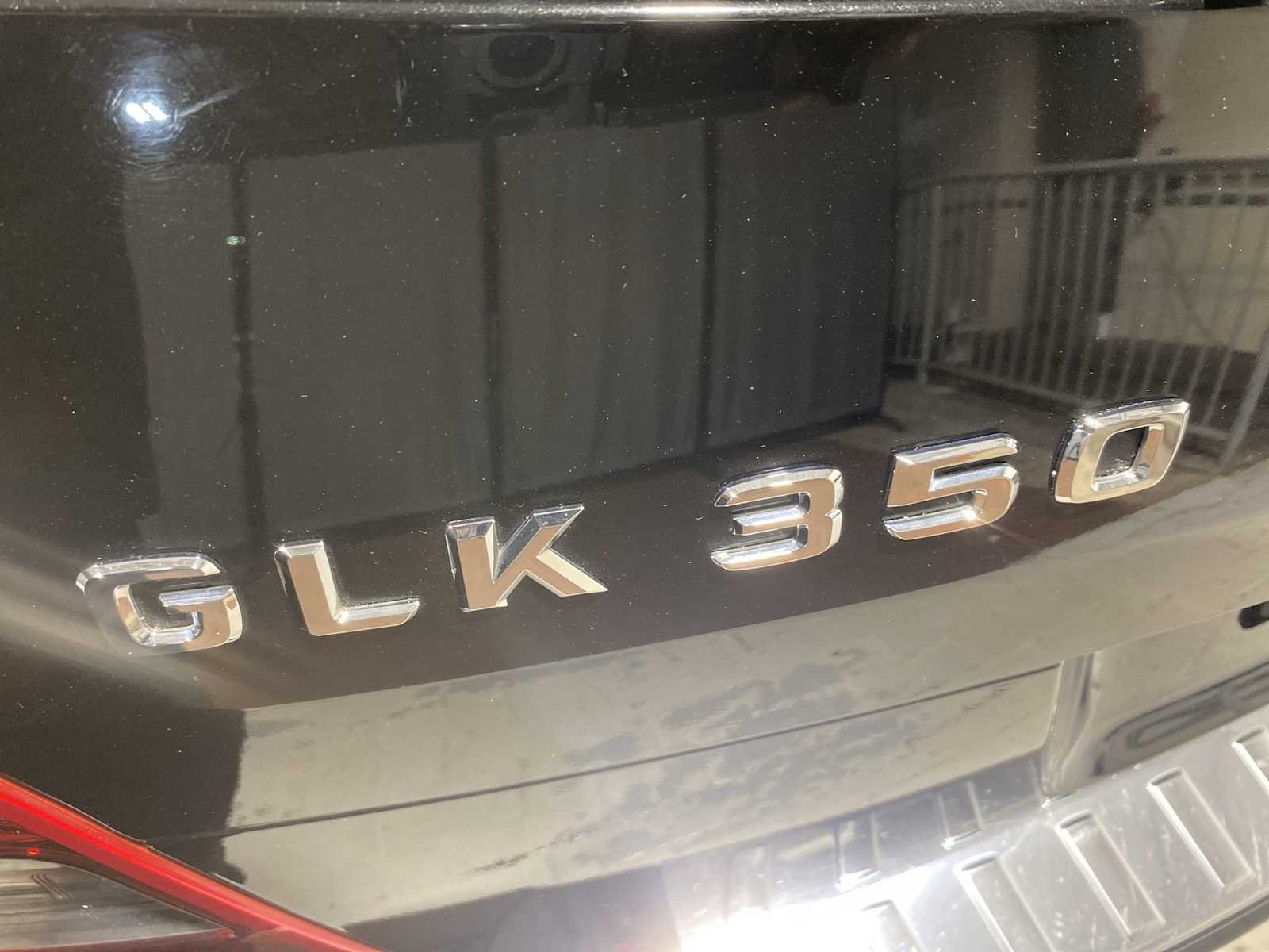 Used 2010 Black Mercedes-Benz GLK 350 image 7