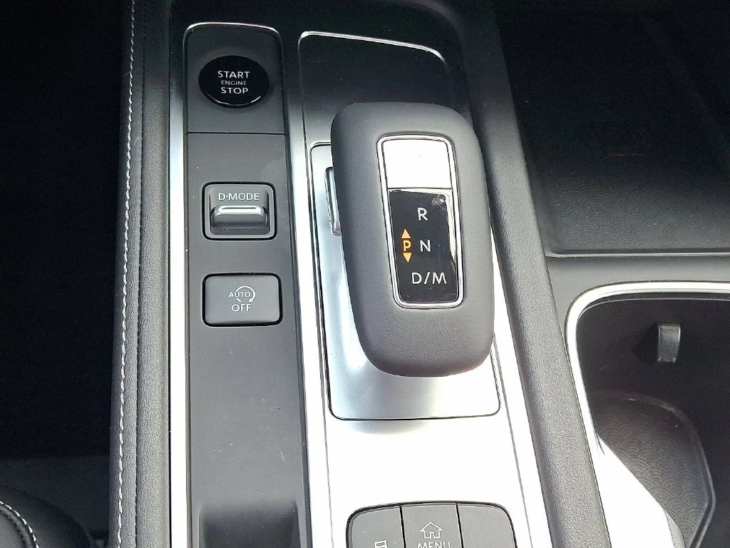 Used 2026 Blue INFINITI LUXE image 18