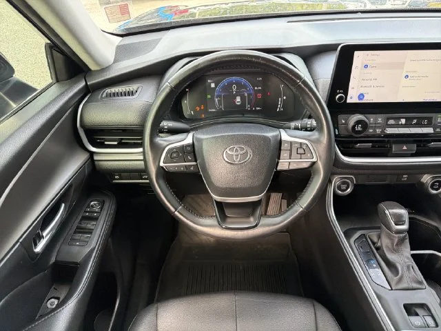 Used 2024 Black Toyota XLE image 15