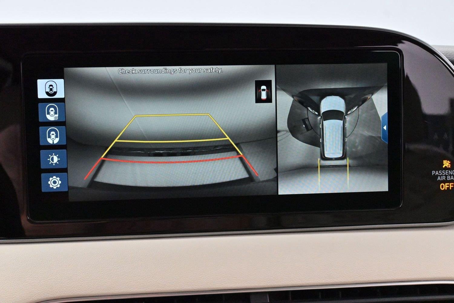 Used 2020 Steel Graphite Hyundai Limited image 25