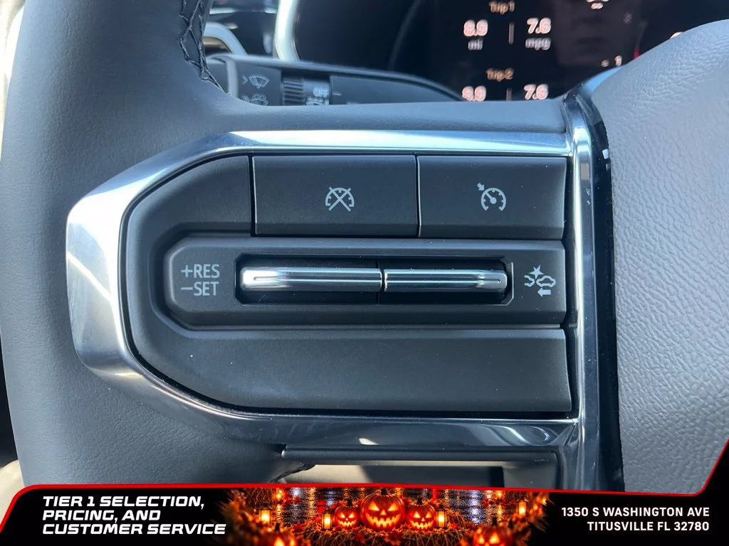 New 2026 Sterling Metallic GMC Elevation image 25