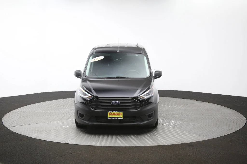 Used 2022 Black Ford XL image 49