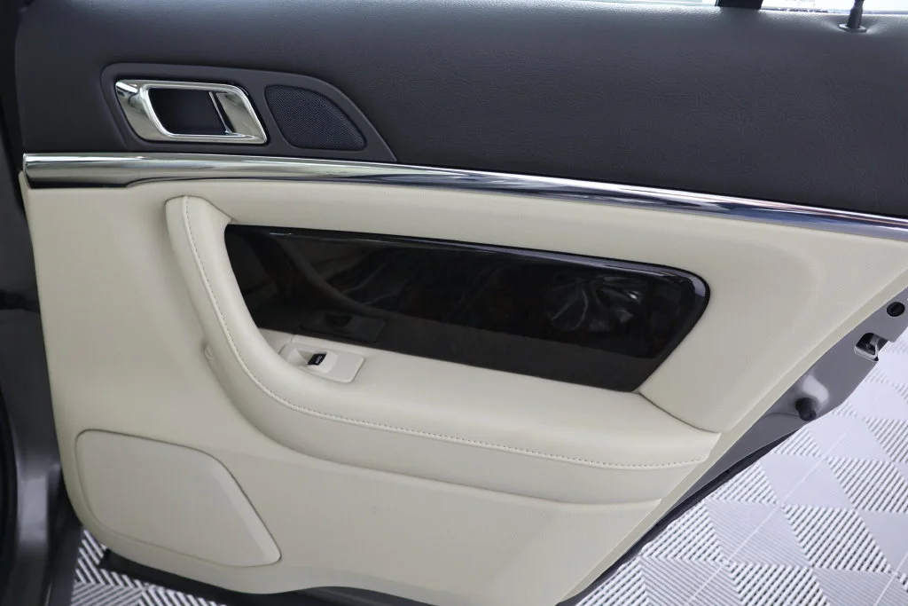 Used 2015 Luxe Lincoln  image 26