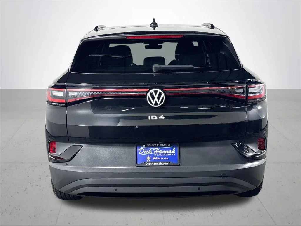 Used 2021 Black Volkswagen Pro image 7
