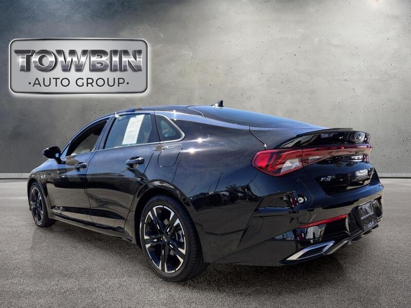 Used 2021 Ebony Black KIA GT-LINE AUTO AWD image 6