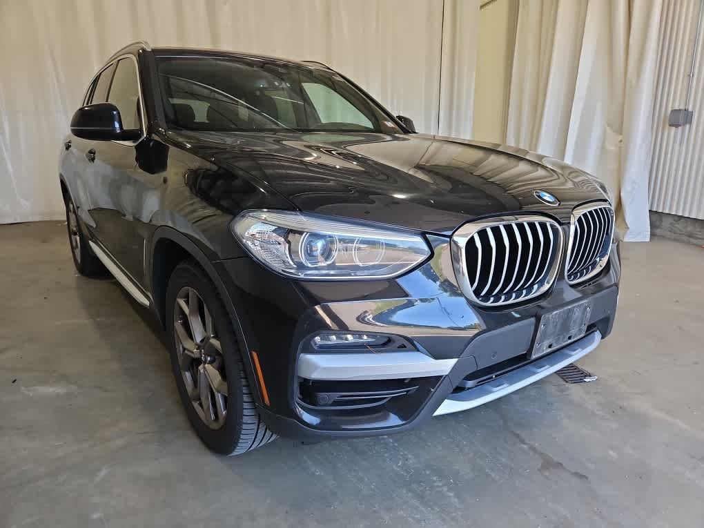 Used 2021 Jet Black BMW xDrive30i image 8