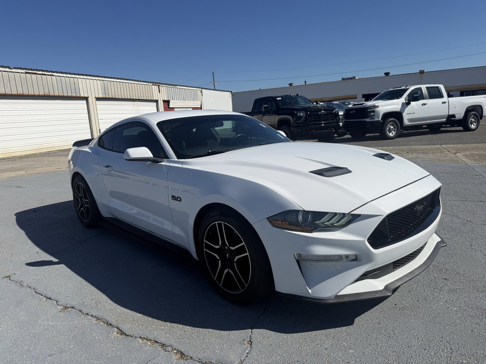 Used 2019 Oxford White Ford GT image 9