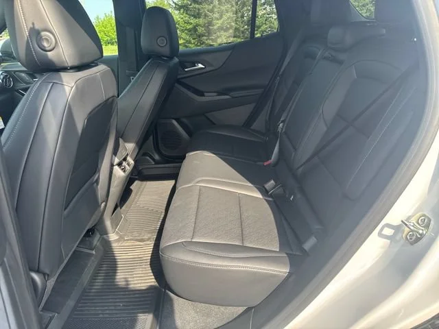2027 Chevrolet Equinox LT - Photo 28