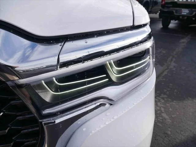 New 2026 Ivory White Tri-Coat Pearl-Coat Exterior Paint RAM  image 31