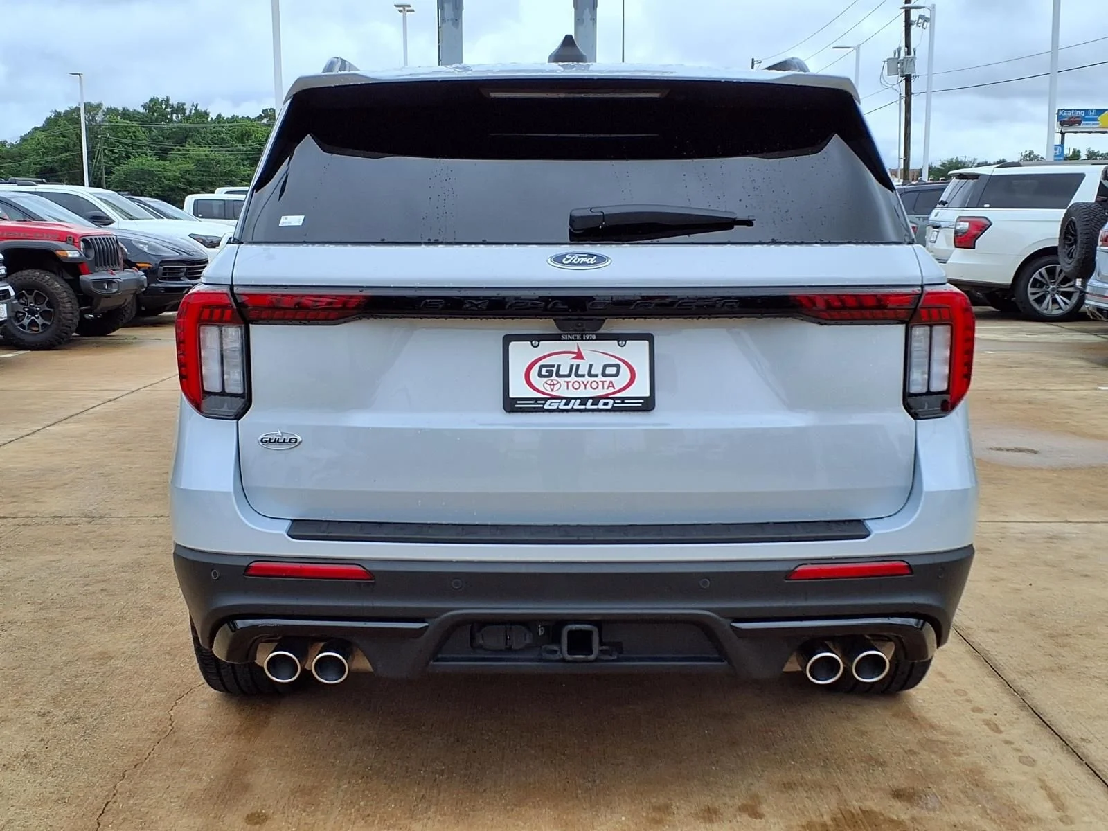 Used 2025 White Ford Platinum image 7