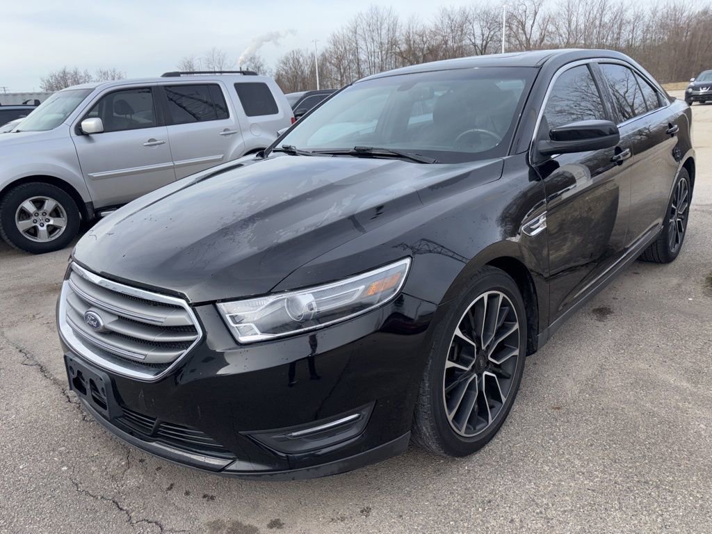2018 Ford Taurus