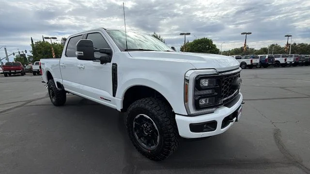 New 2026 Oxford White Ford F-250® Lariat® image 38