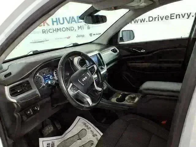 Used 2020 White GMC SLE image 12