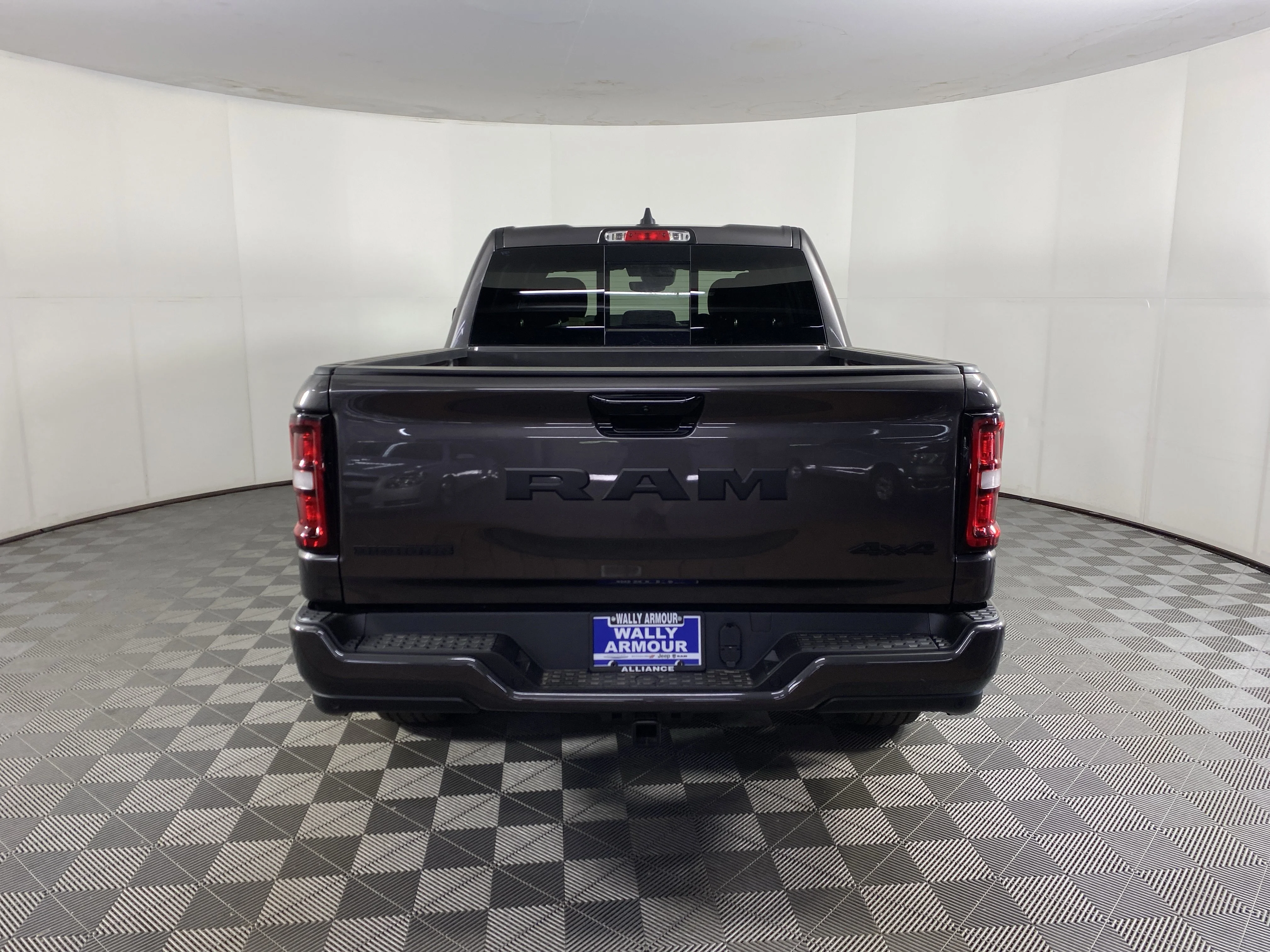 New 2026 Granite Crystal Metallic Clear-Coat Exterior Paint RAM Big Horn/Lone Star image 8