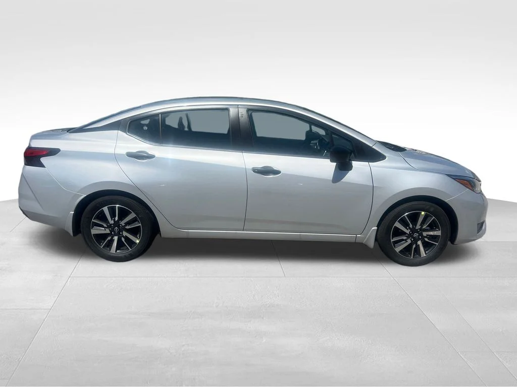 2025 Nissan Versa Sedan S - Photo 7