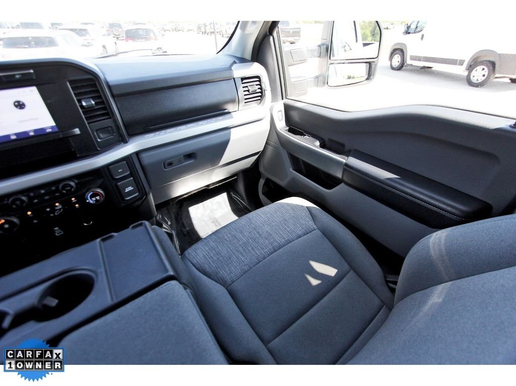 Used 2024 White Ford XLT image 12