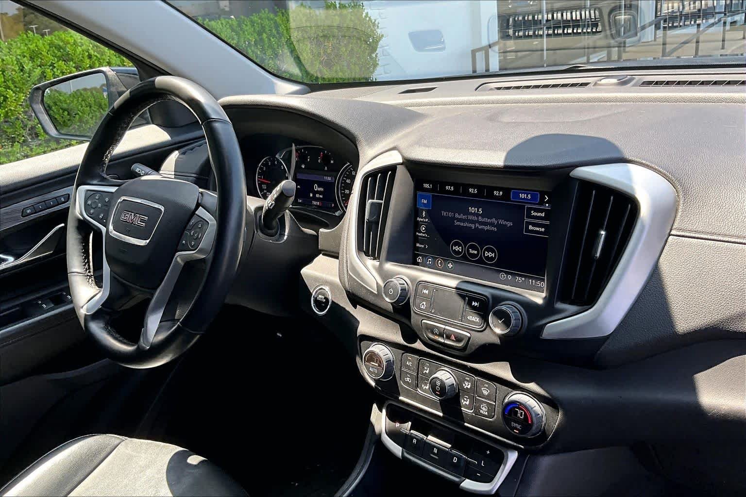 2023 GMC Terrain SLT - Photo 32