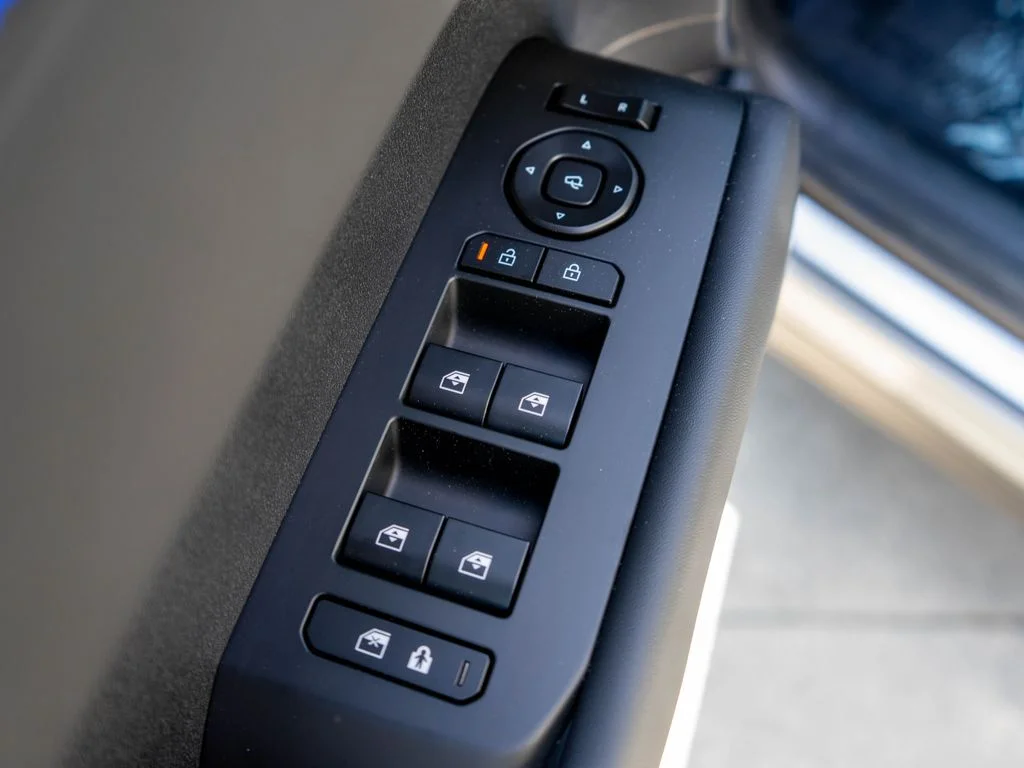 New 2027 Wolf Gray Kia X-PRO SX image 19