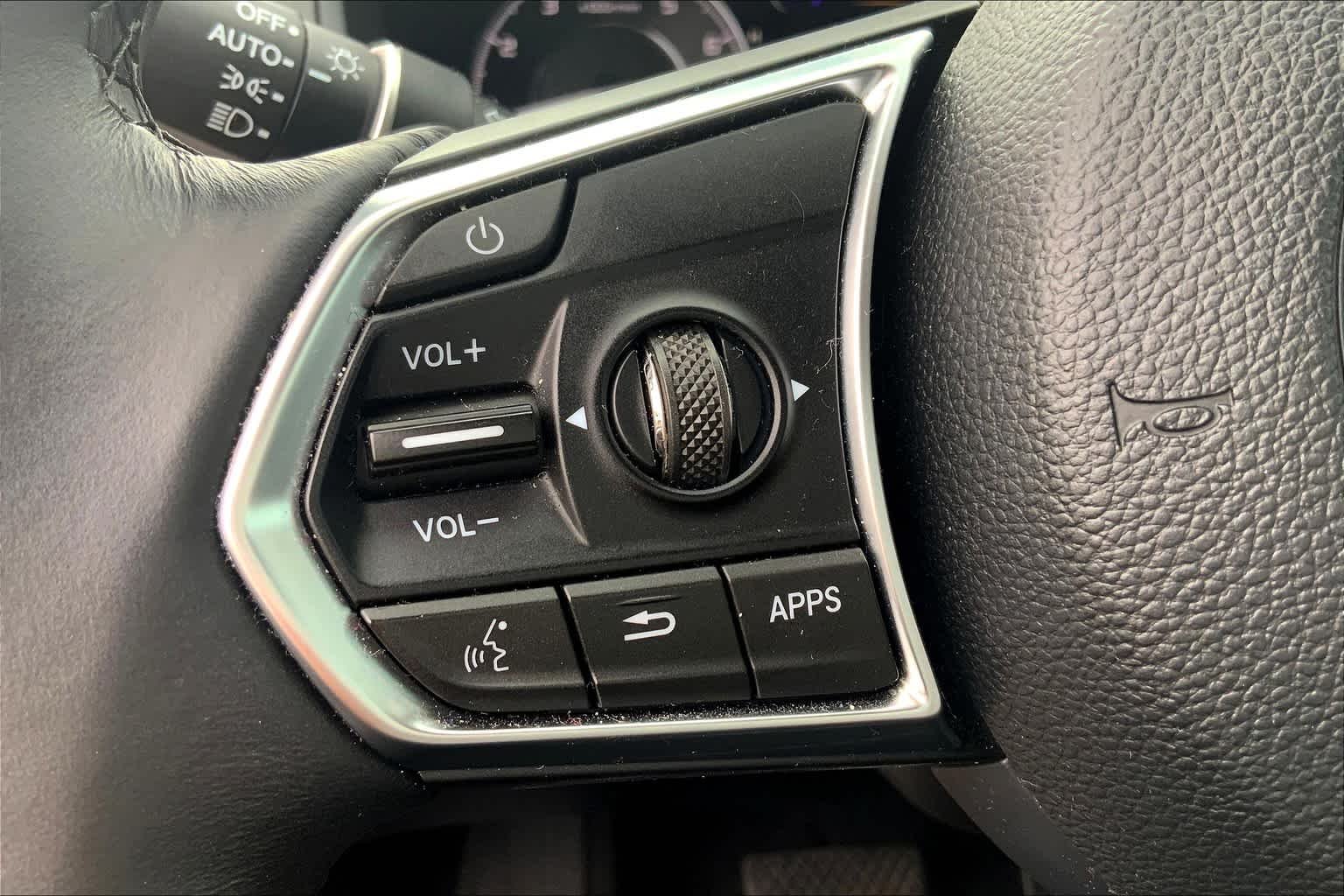 Used 2020 Lunar Silver Metallic Acura w/Technology Pkg image 23