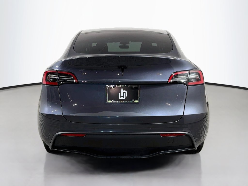 Used 2022 Gray Tesla Long Range image 6