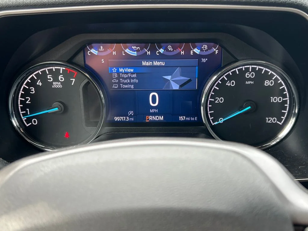 Used 2021 Silver Ford XLT image 18