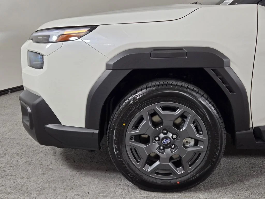 New 2026 CRYSTAL WHITE PEARL Subaru Premium image 7