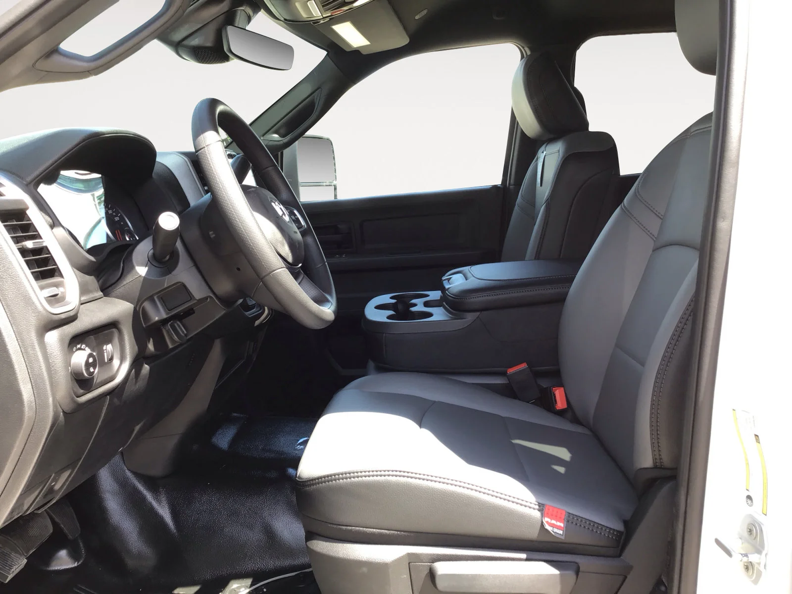 2026 RAM 2500 Tradesman - Photo 22