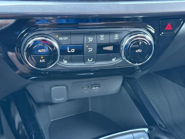 New 2026 Mosaic Black Metallic Chevrolet ACTIV image 13