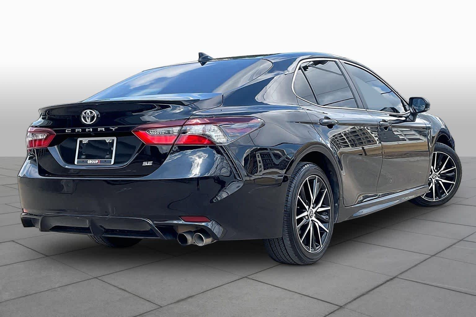 Used 2022 Midnight Black Metallic Toyota SE image 13