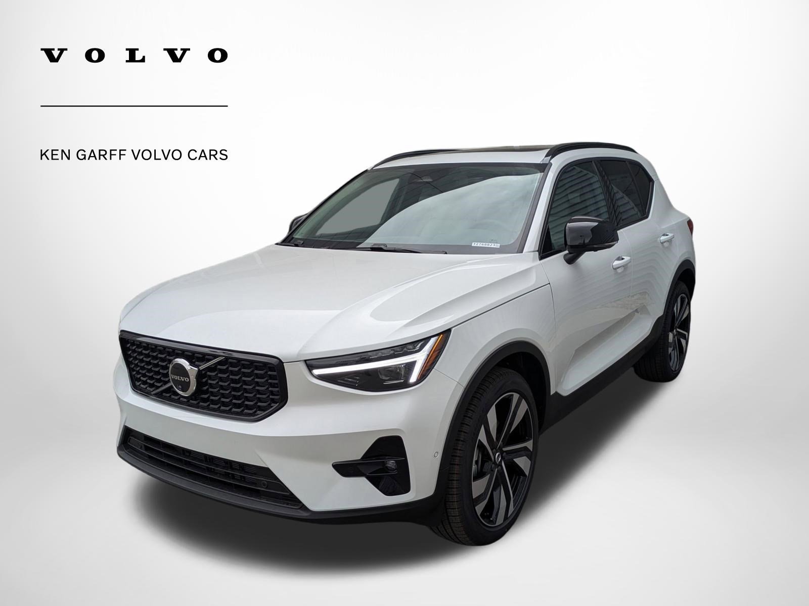 New 2026 Crystal White Volvo Plus image 8