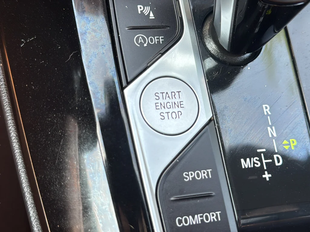 Used 2023 Black BMW xDrive30i image 13