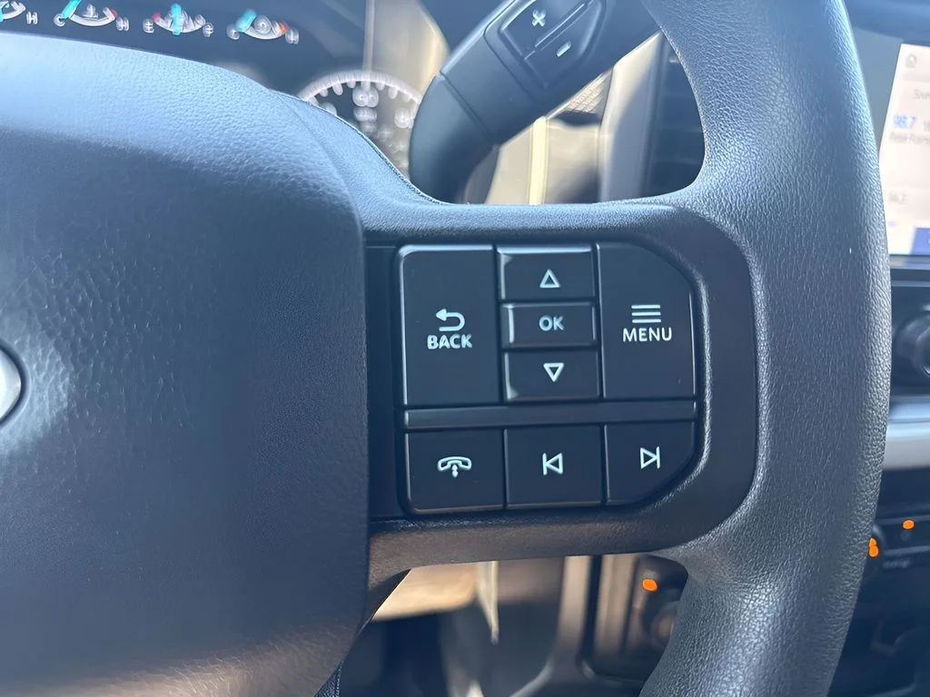 Used 2023 Black Ford XLT image 15