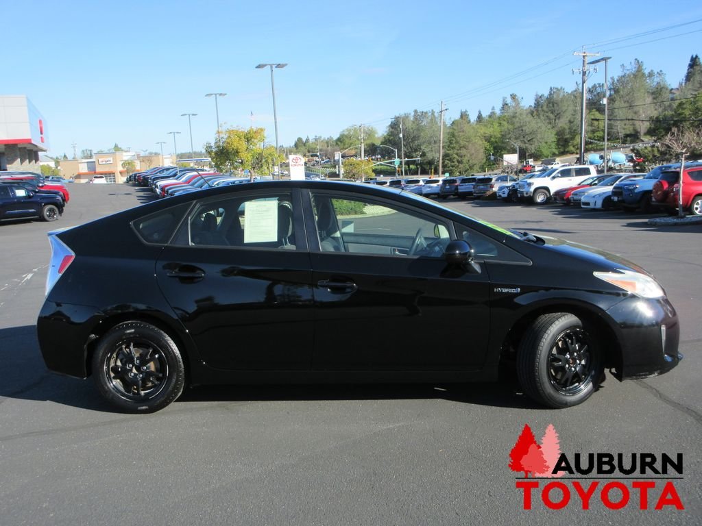 Used 2013 Toyota Prius Two with VIN JTDKN3DUXD5655560 for sale in Auburn, CA