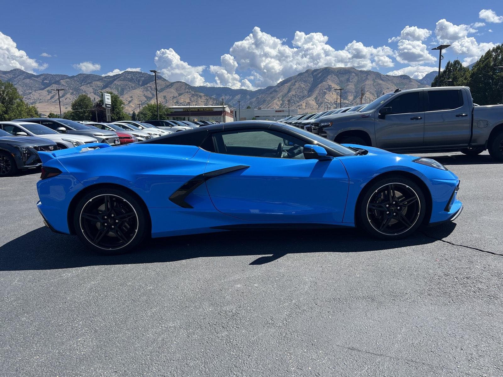 Used 2022 RAPID BLUE Chevrolet 3LT image 6
