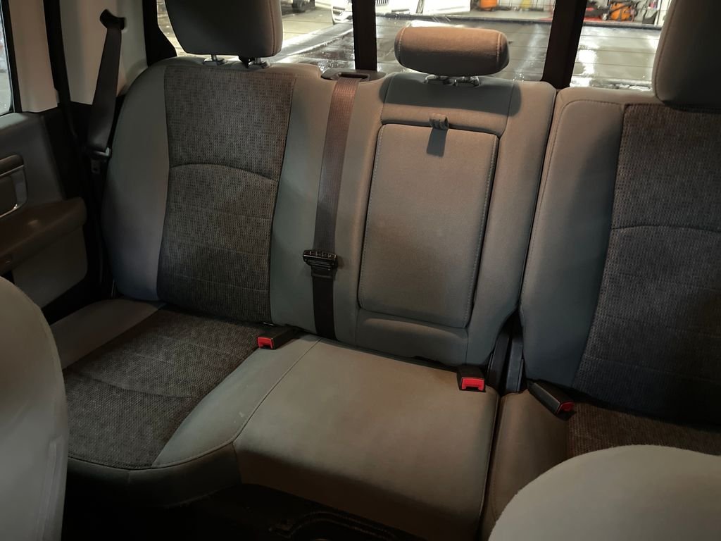 Used 2017 Blue Ram SLT image 26