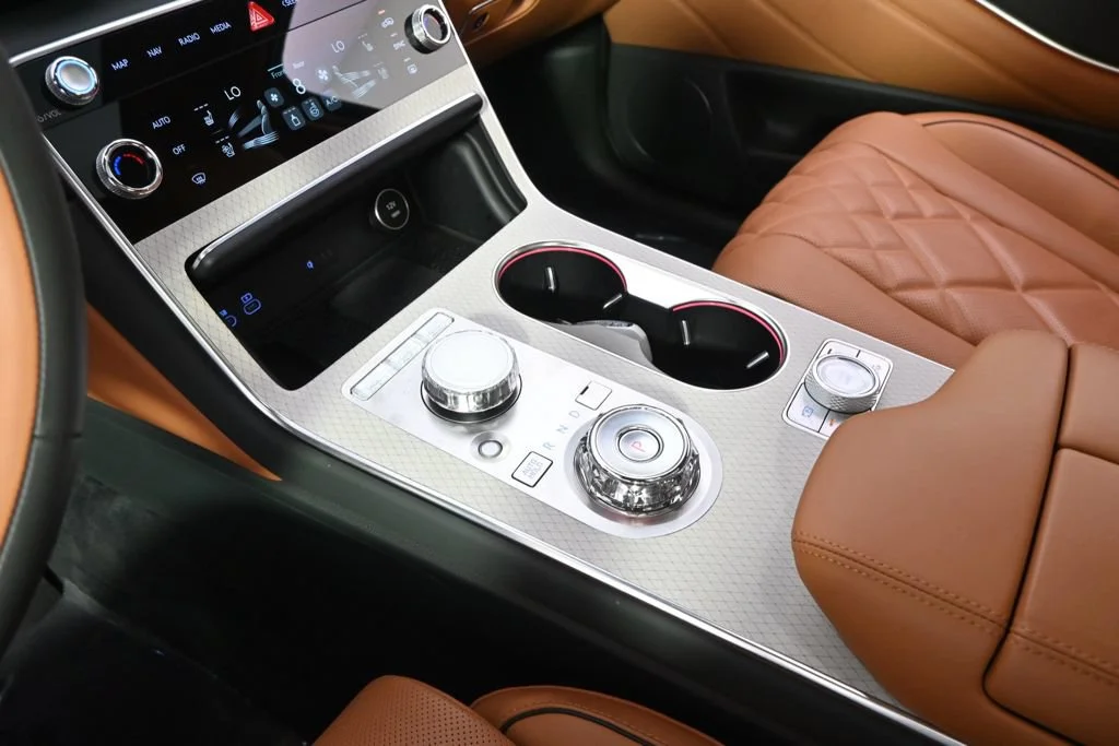 Used 2025  Genesis 3.5T Prestige image 32