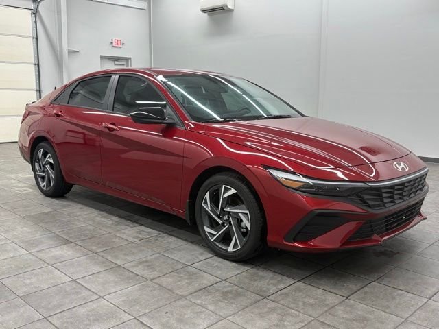 2025 Hyundai Elantra 2.0 SEL Sport IVT's photo