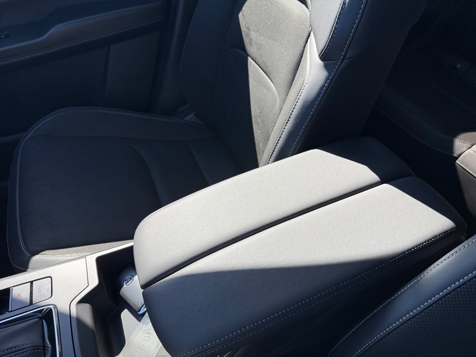New 2026 Jet Black Mica Mazda 2.5 S Preferred image 14