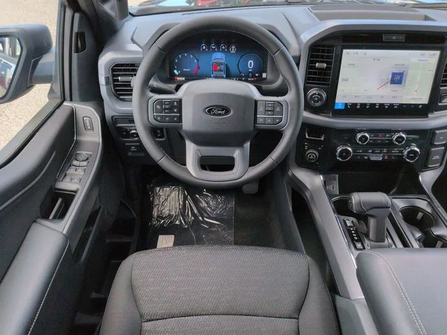 New 2026 Carbonized Gray Metallic Ford XLT image 17