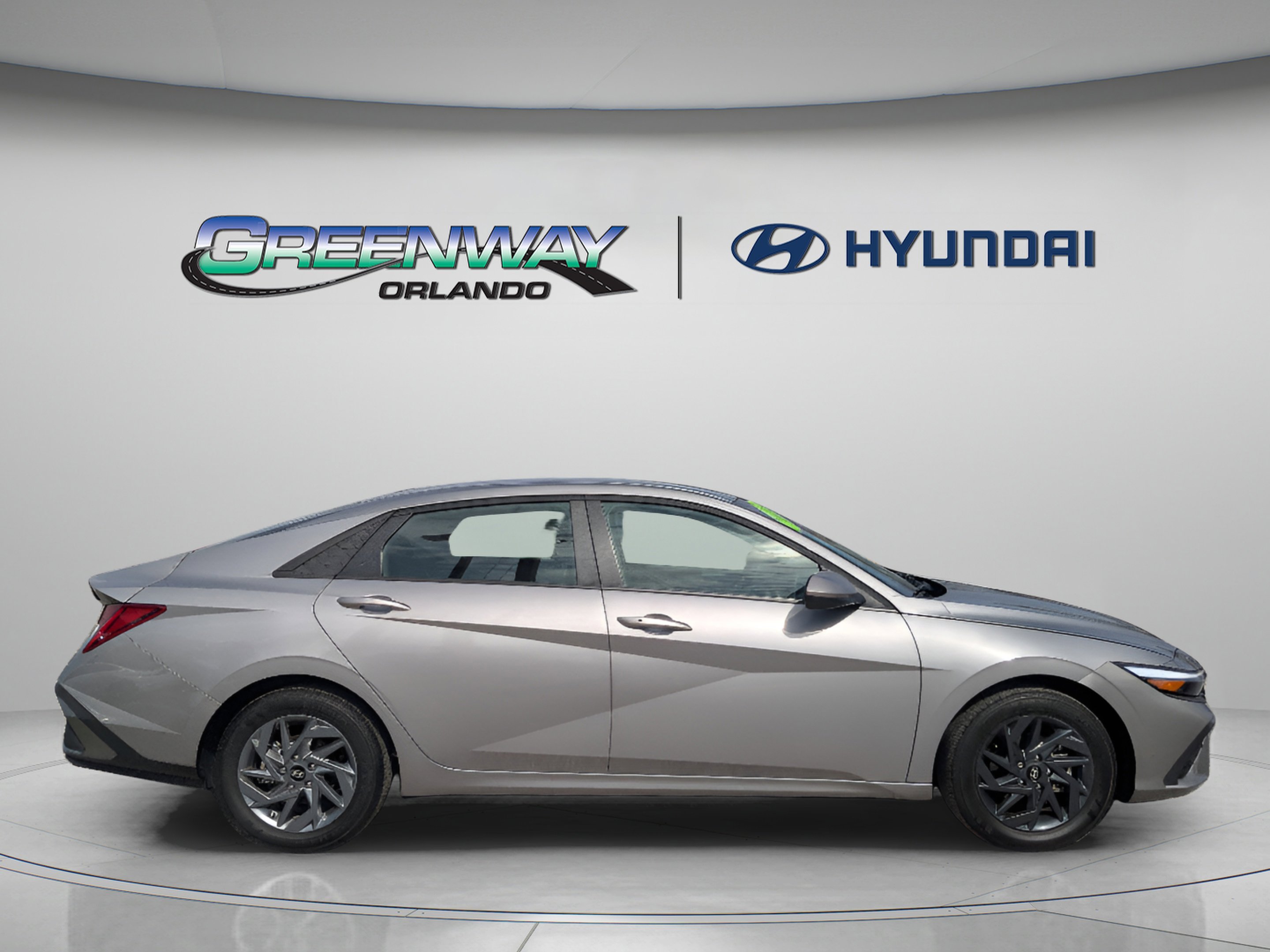 Used 2025 Fluid Metal Hyundai Blue image 9