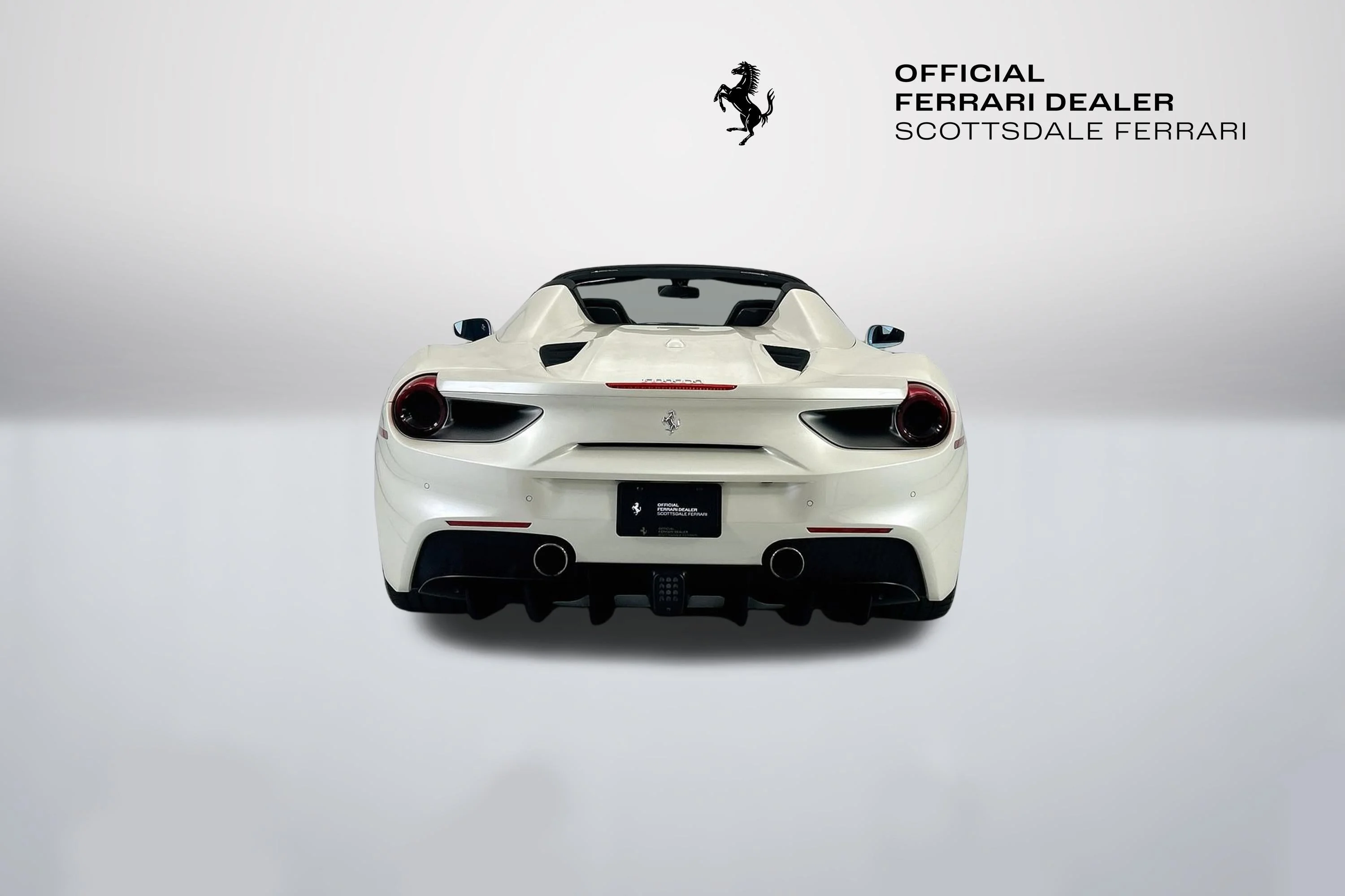 Used 2017 Bianco Fuji Ferrari  image 6