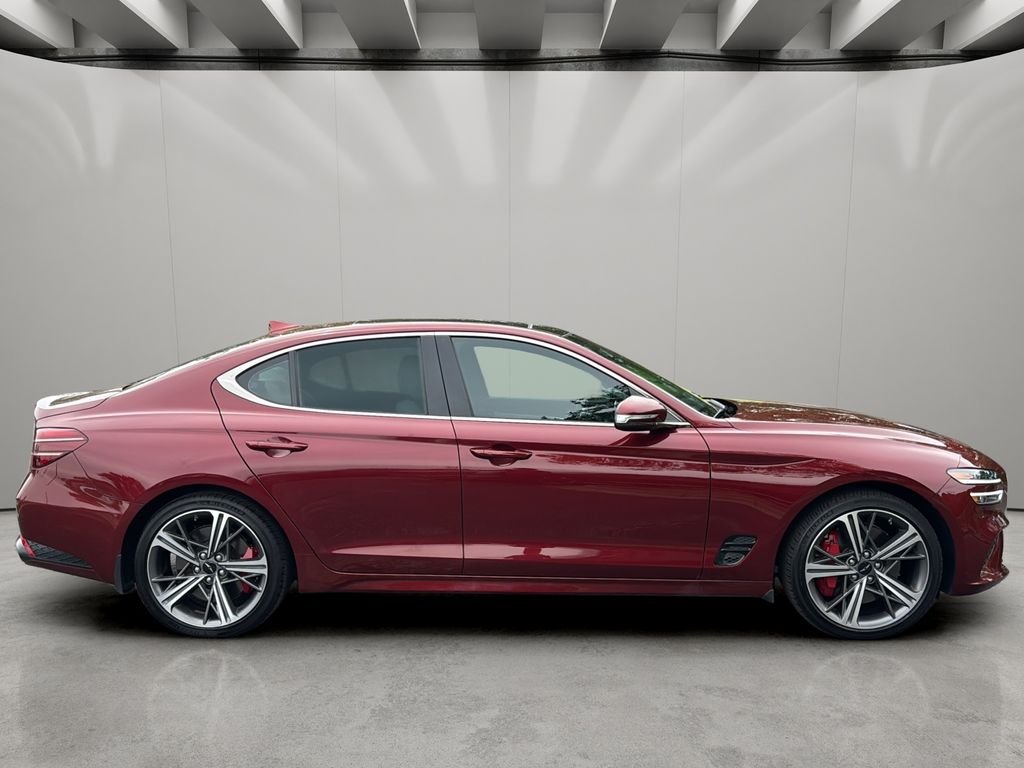 Certified Used 2025 Cavendish Red Genesis 2.5T image 6
