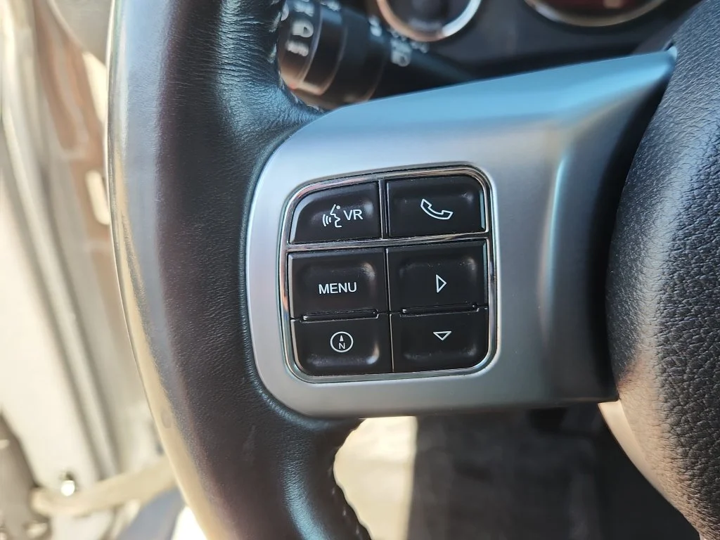 Used 2016 Silver Jeep Rubicon image 18