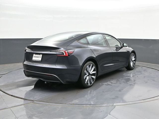 Used 2025  Tesla Standard image 11