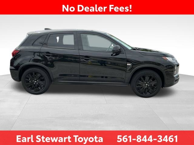 Used 2024 Black Mitsubishi 2.0 LE image 3