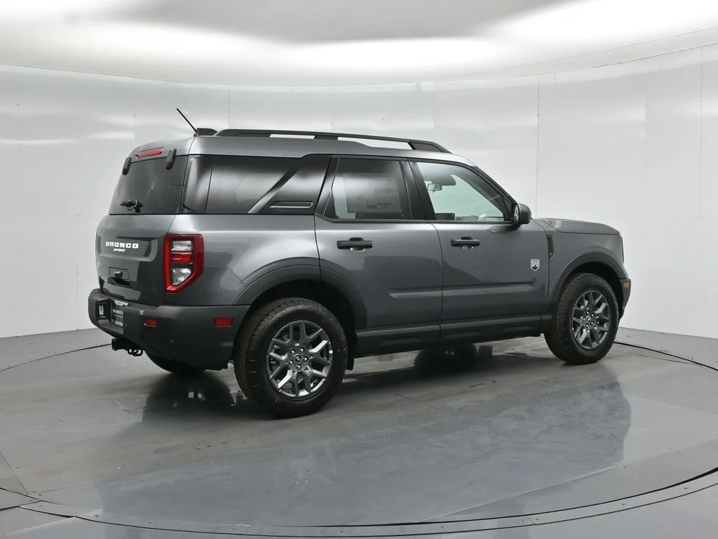 New 2026 Carbonized Gray Metallic Ford Big Bend image 35