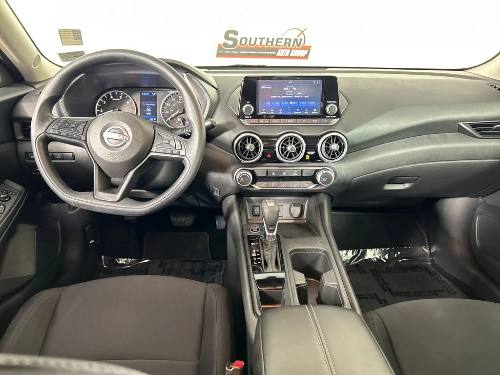 Used 2024 White Nissan S image 18