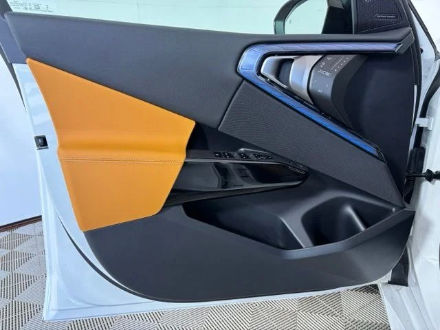 New 2026 Alpine White BMW M50 xDrive image 9