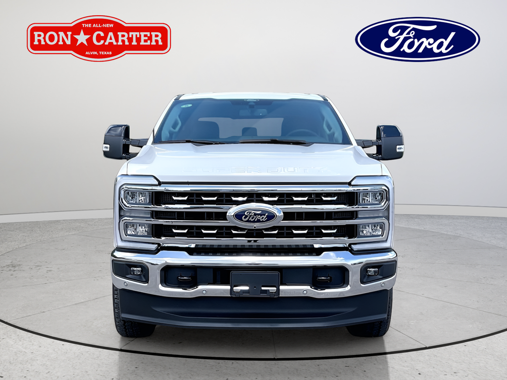 New 2026 Star White Metallic Tri-Coat Ford Lariat image 2