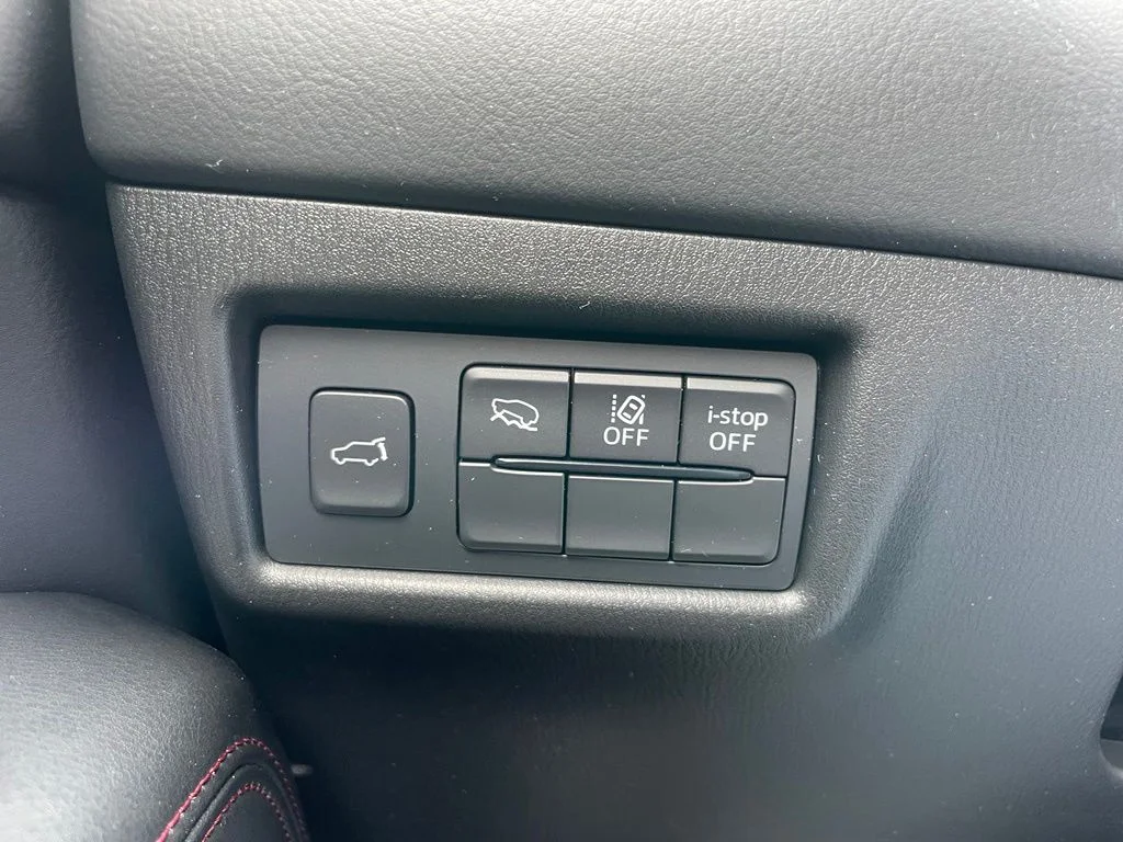Used 2025 Polymetal Gray Metallic Mazda 2.5 S Carbon Edition image 35